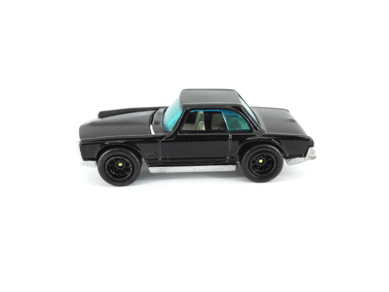 Illustration for article titled Restomod Pagoda - Well, I did it